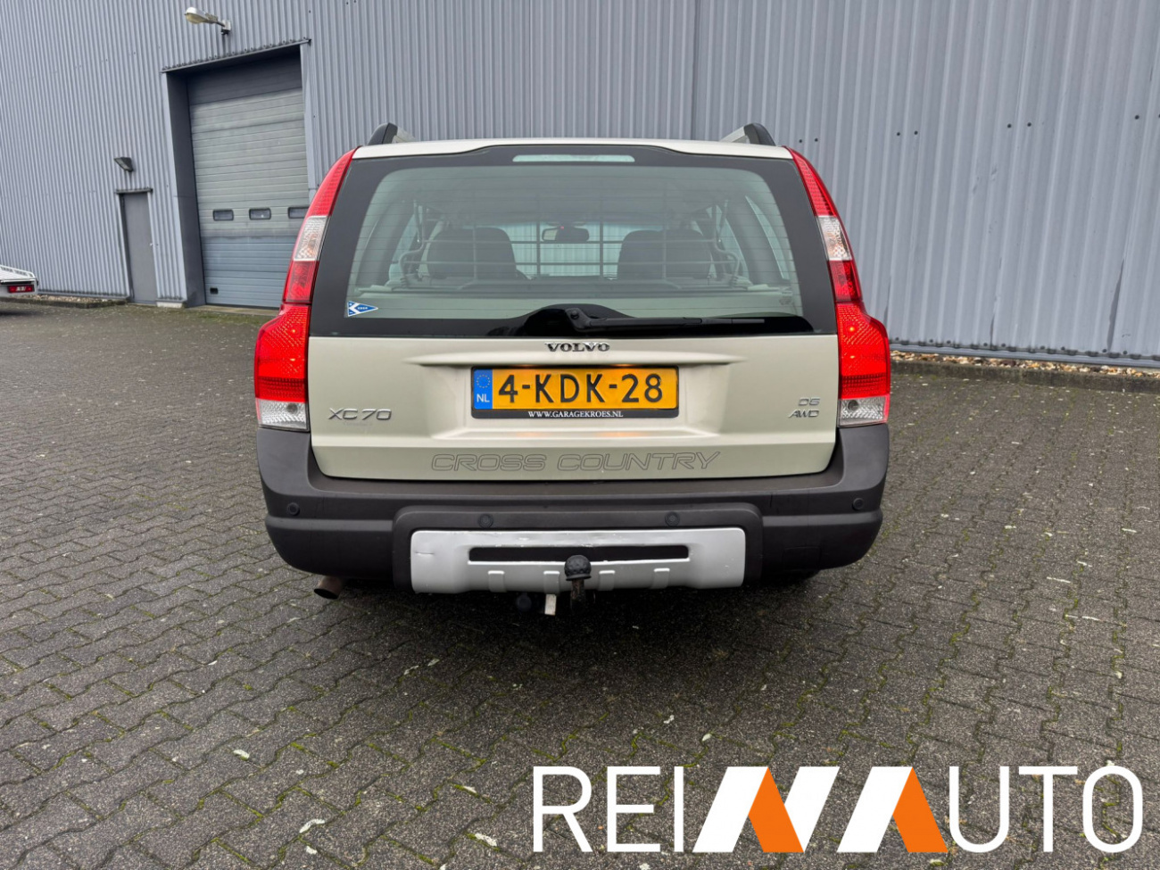 Volvo Xc70 Summum Gold