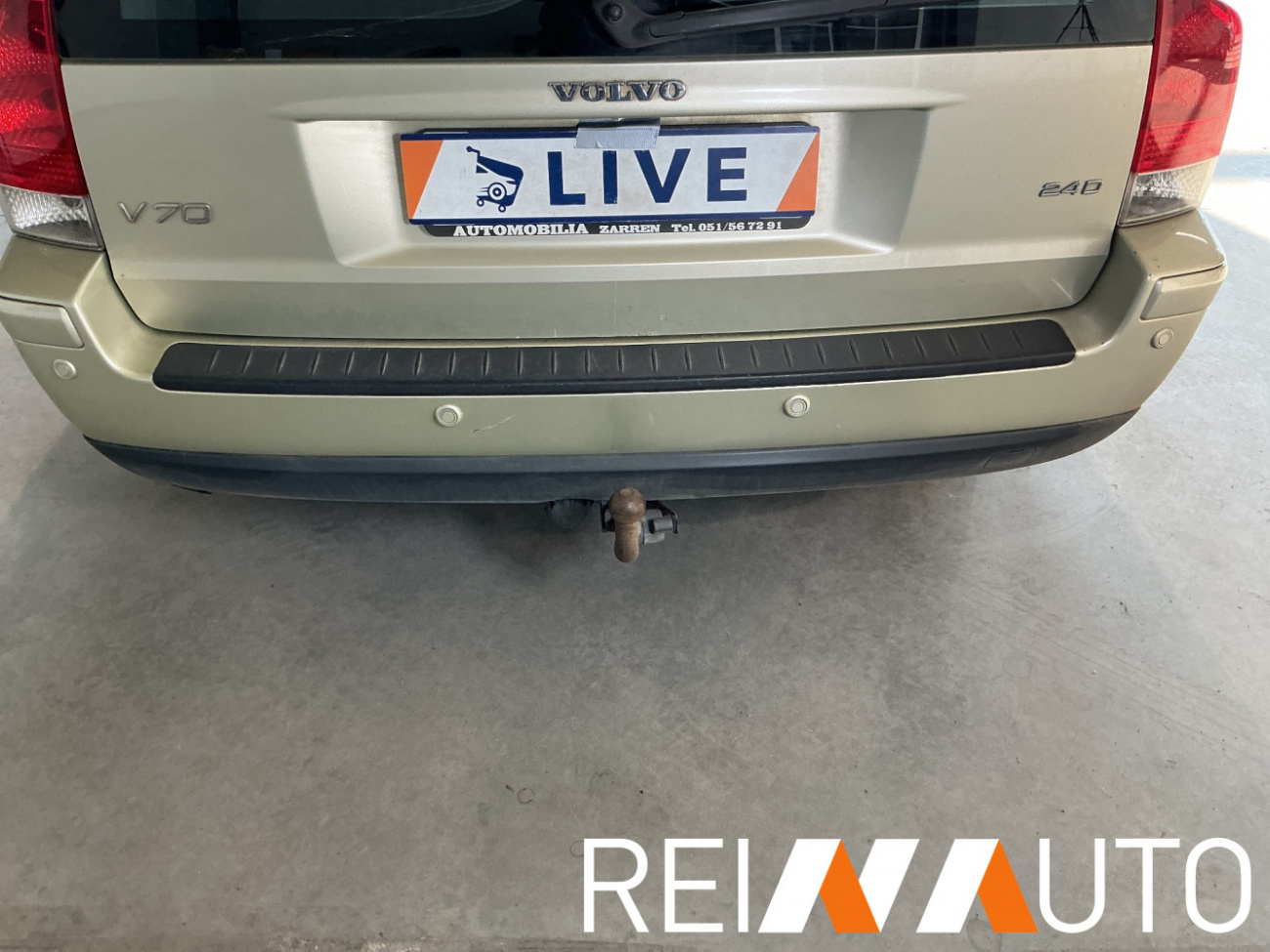 Volvo V70 Willow Green