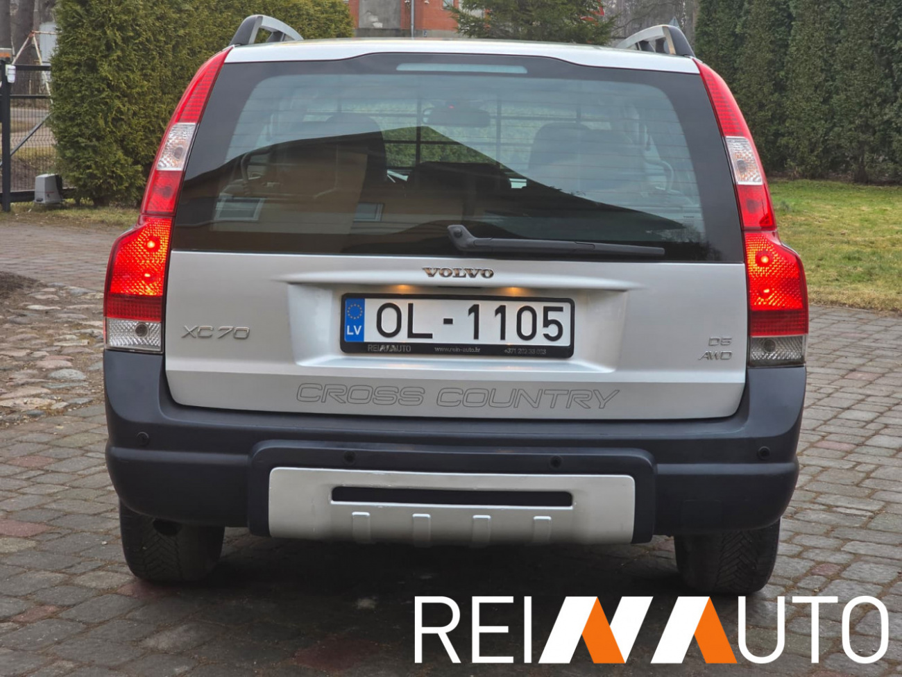 Volvo XC70 Momentum AWD