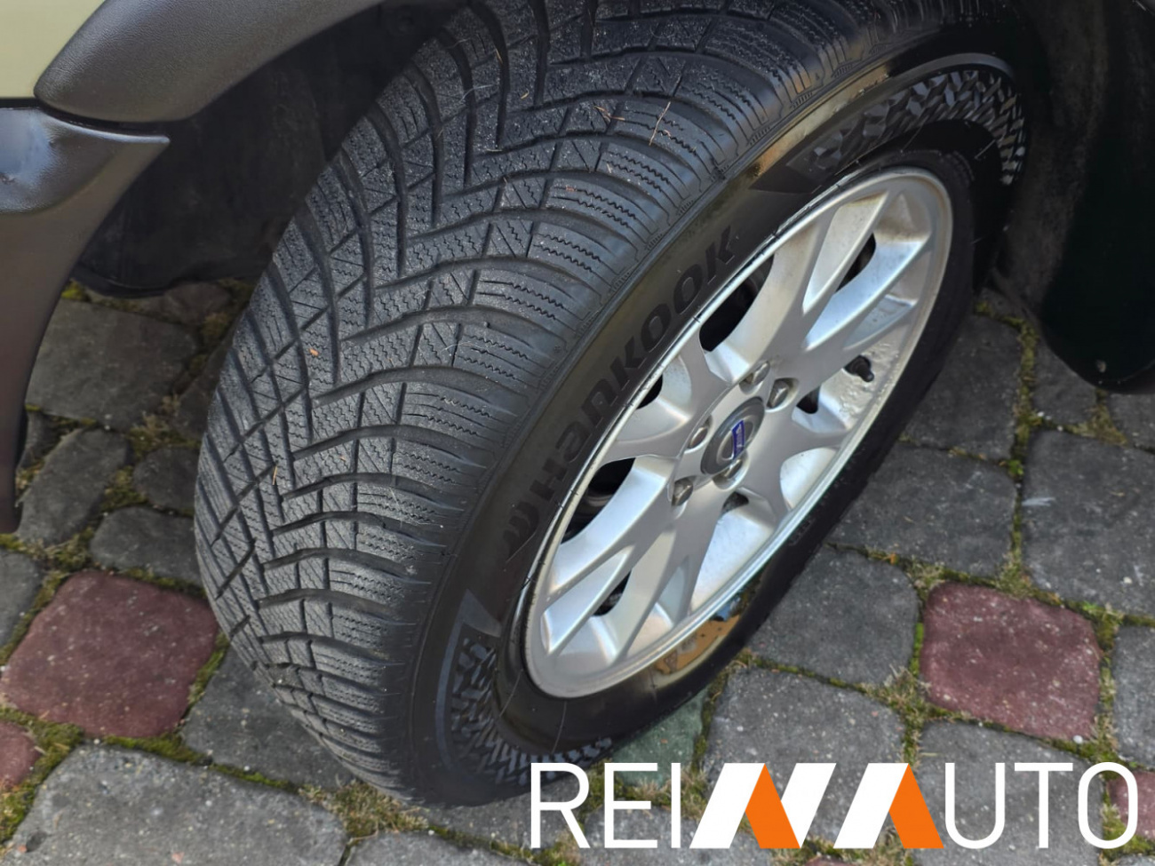 Volvo XC70 AWD Edition