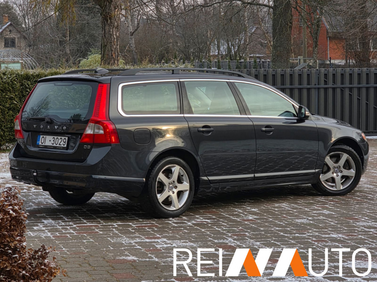 Volvo V70 Momentum D3