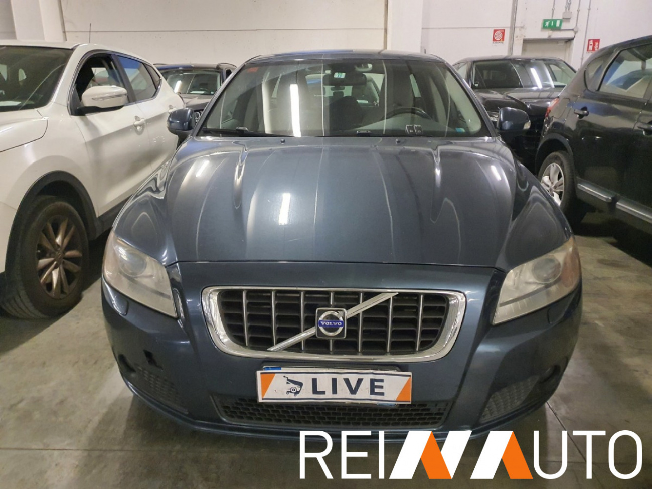 Volvo V70 Summum D5