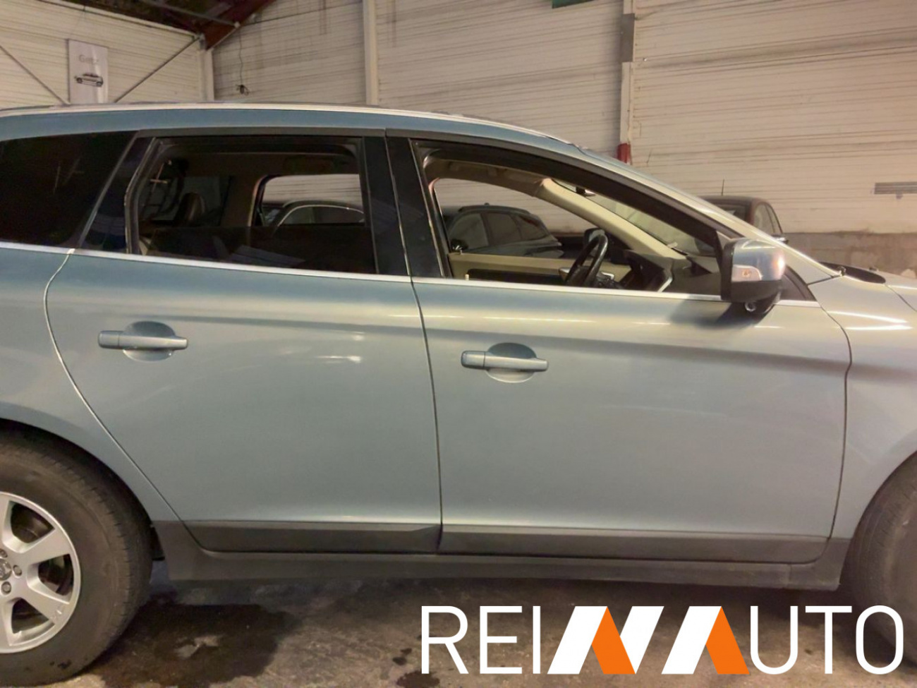 Volvo XC60 Summum Sky Blue