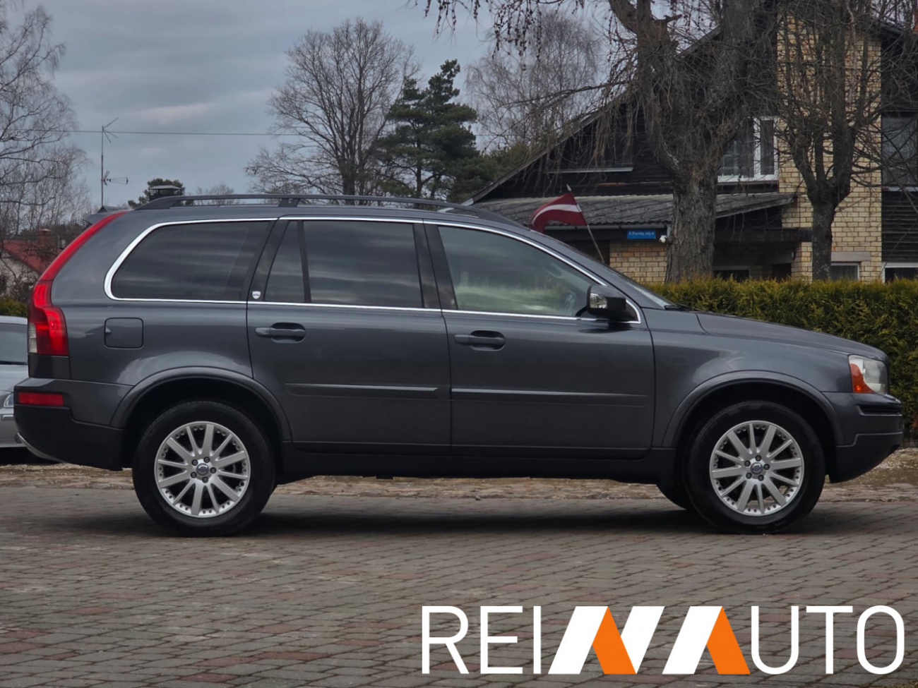 Volvo XC90 Executive Edition