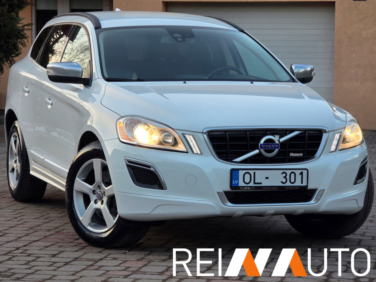 Volvo XC60 R-Design DRIVe