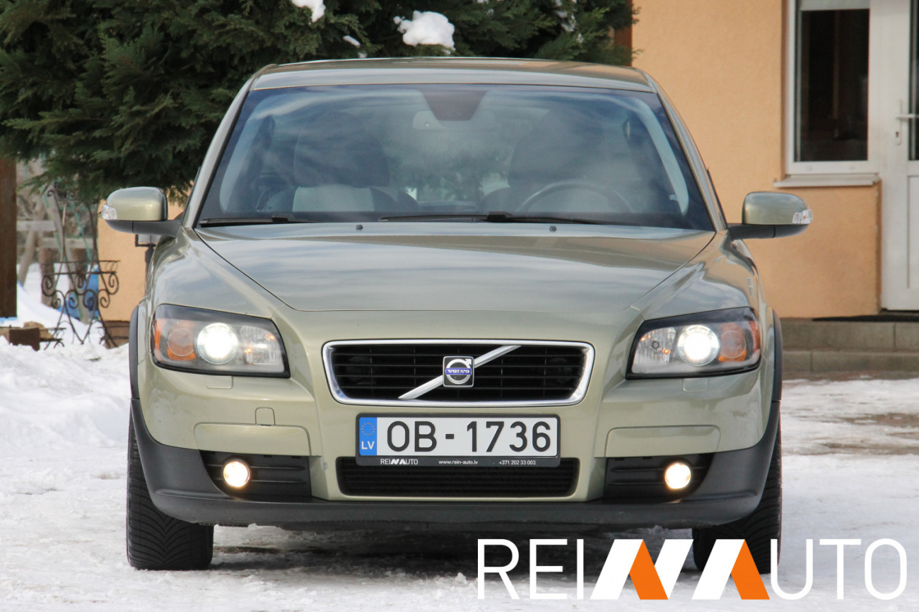 Volvo C30 Willow Green