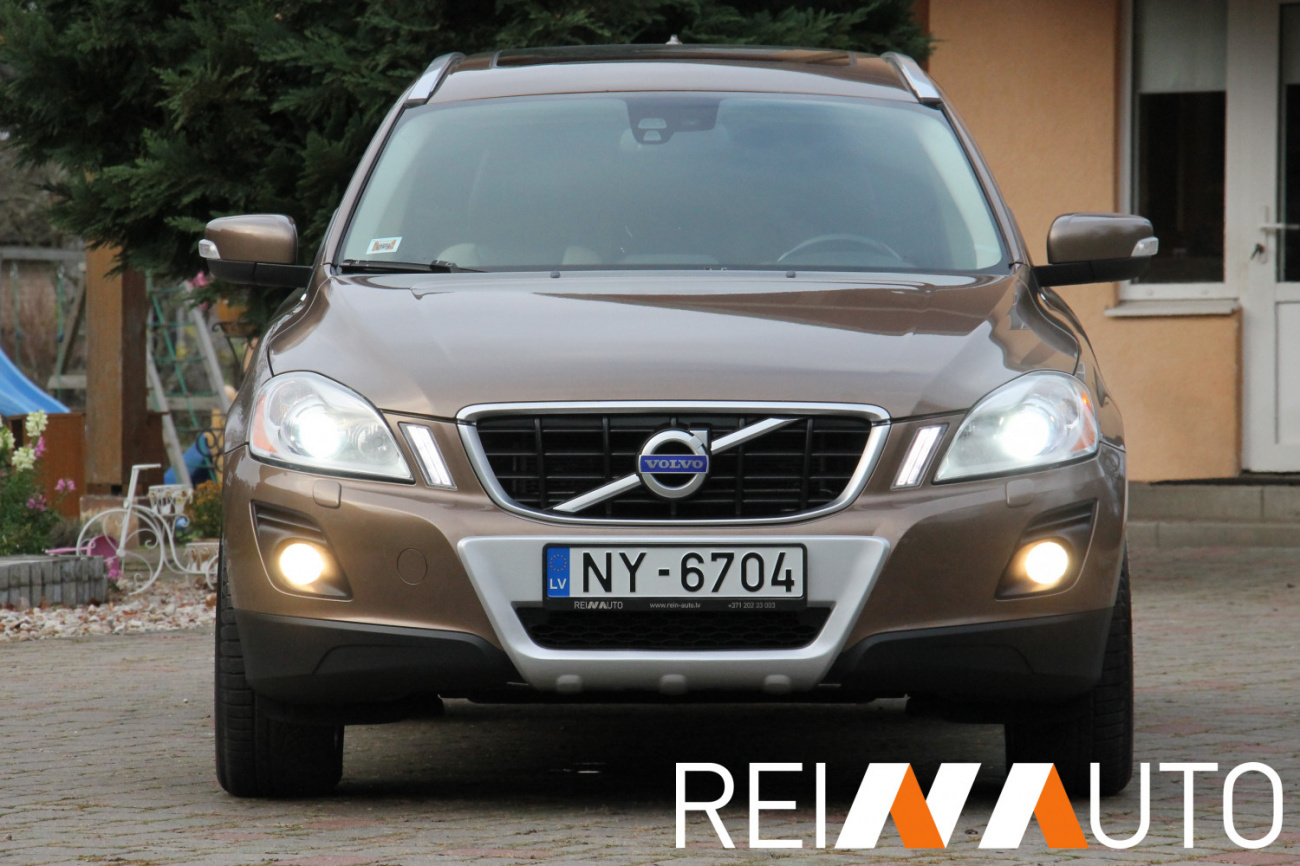 Volvo XC60 Summum D5